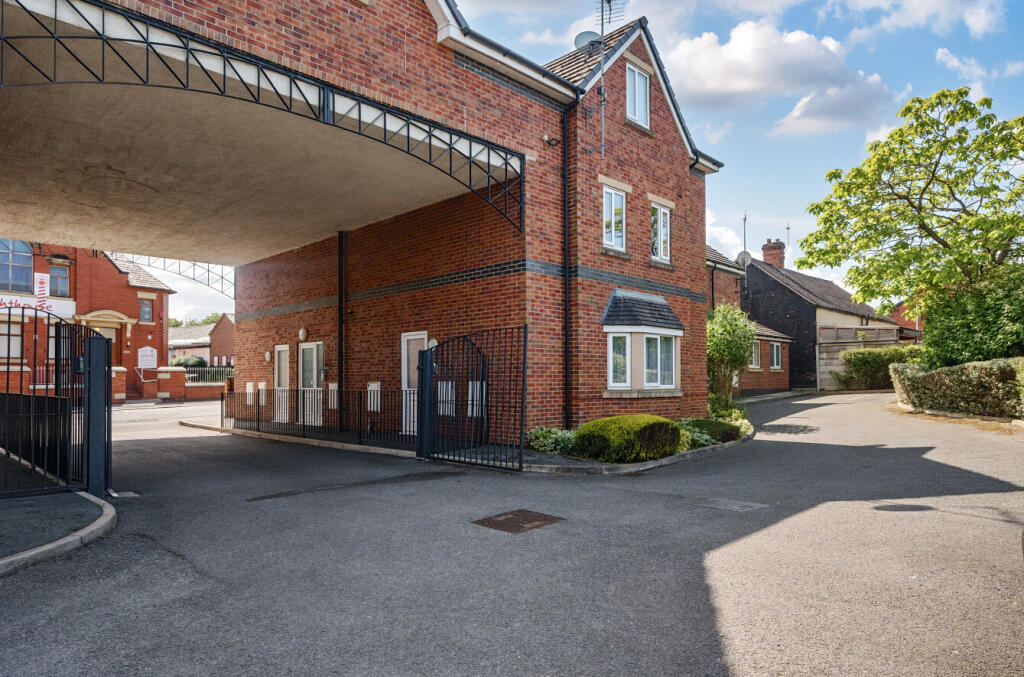 1302929-9-683dea8...