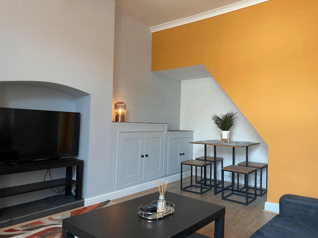 32-kirkby-street---4-bed-image-9 (1).jpg