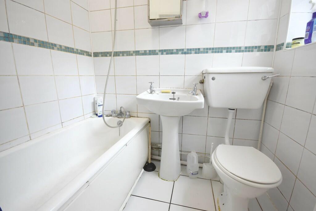 Bathroom-min