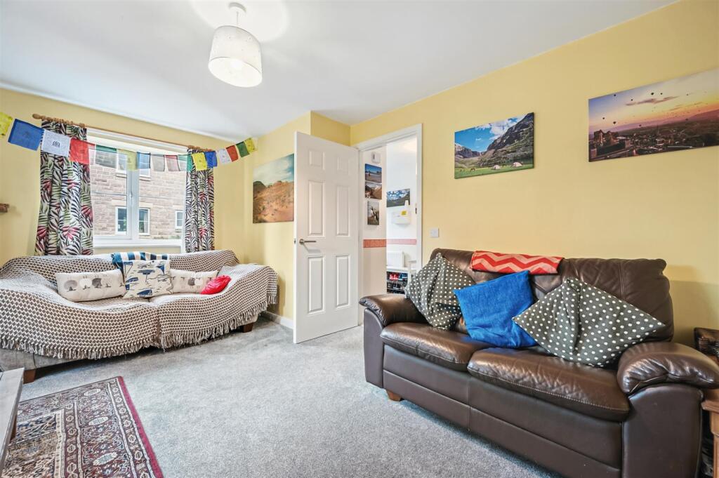 Sitting Room towards entrance hallway.jpg
