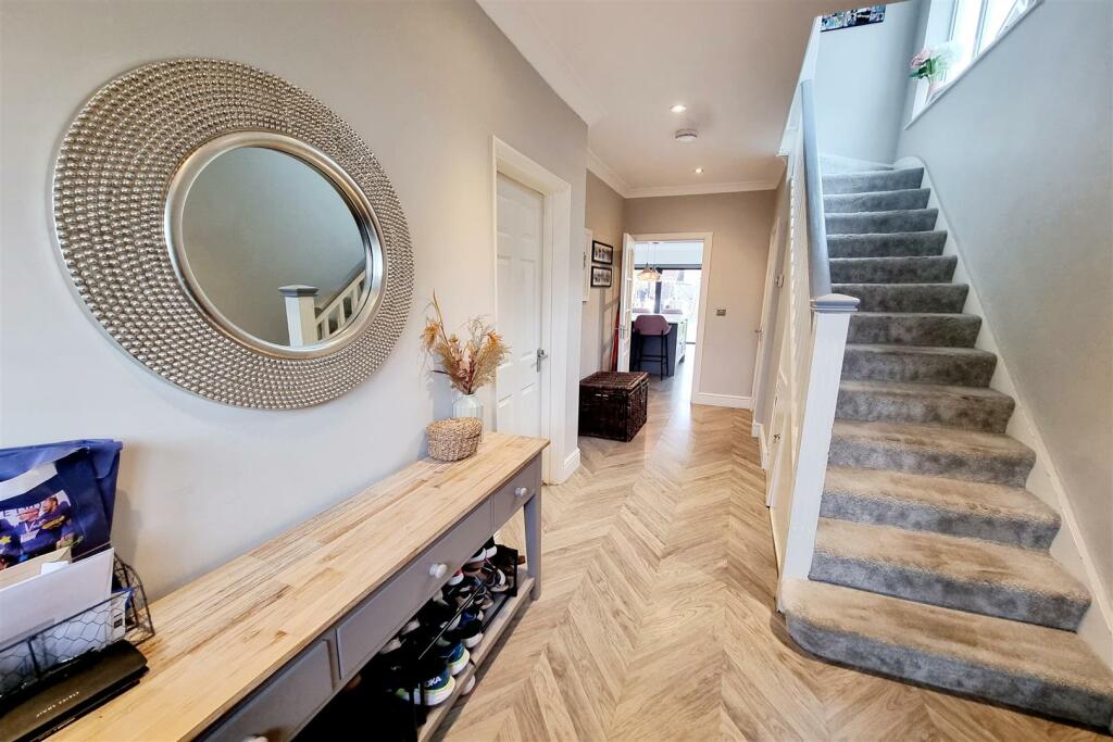 ENTRANCE HALL: PIC. 1