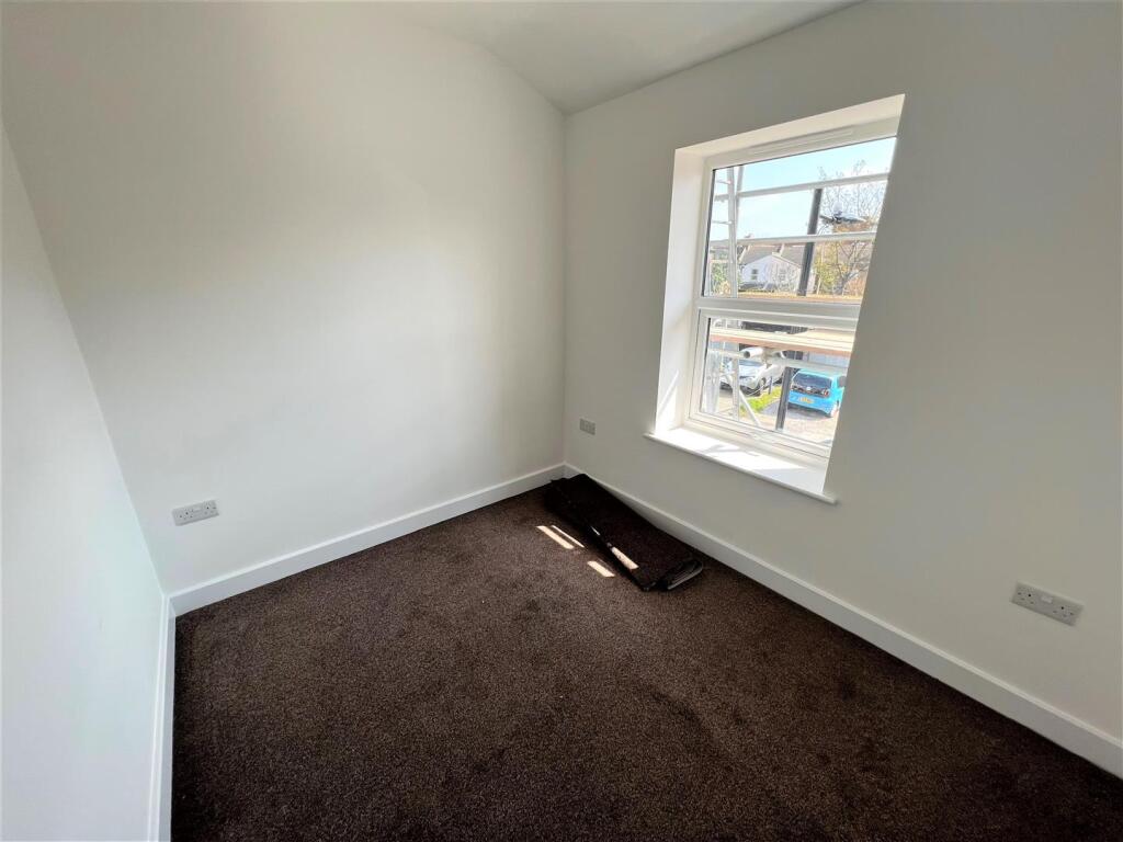 Bedroom2.jpg