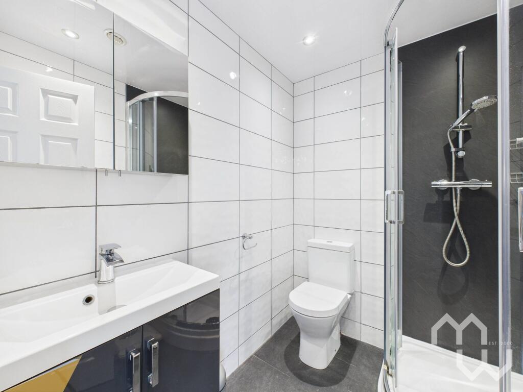 Bedroom One En-suite