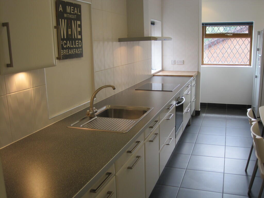 Kitchen 1- 2B Com...