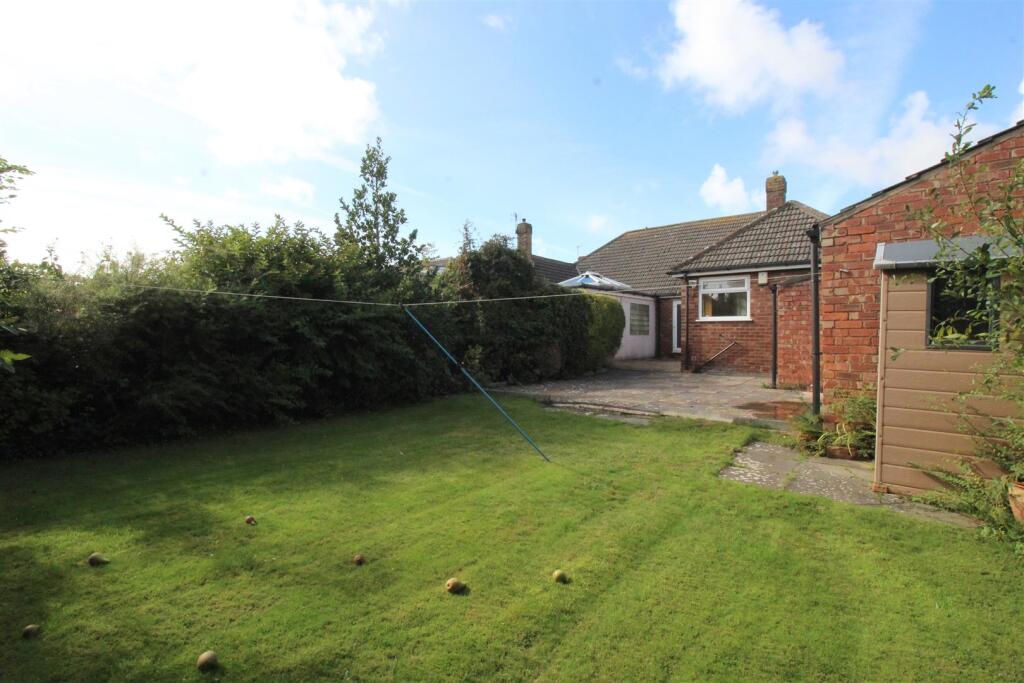 Filey Rd, Rear garden 3.JPG