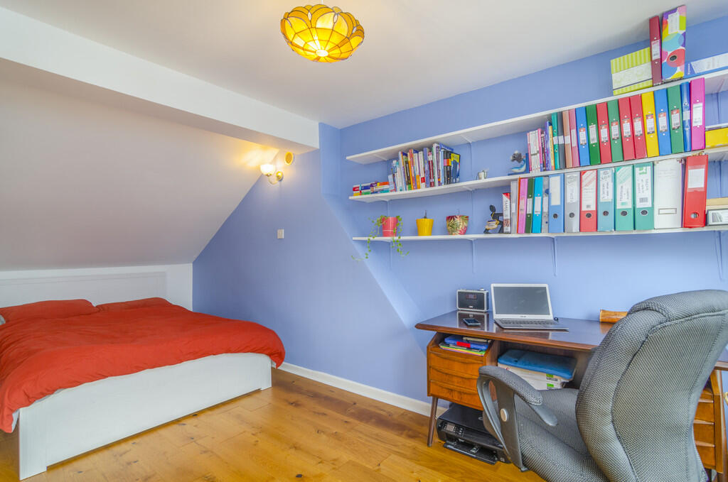 157 Water Lane - ...