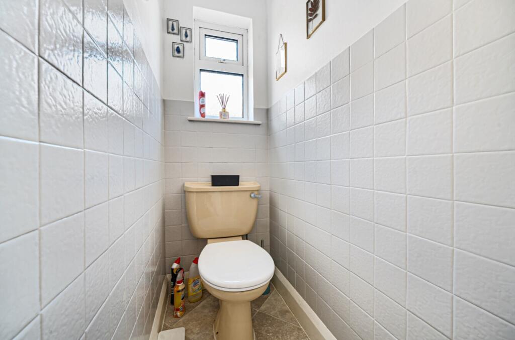 1356217-16-68c9f1e6e01af-ARW-1