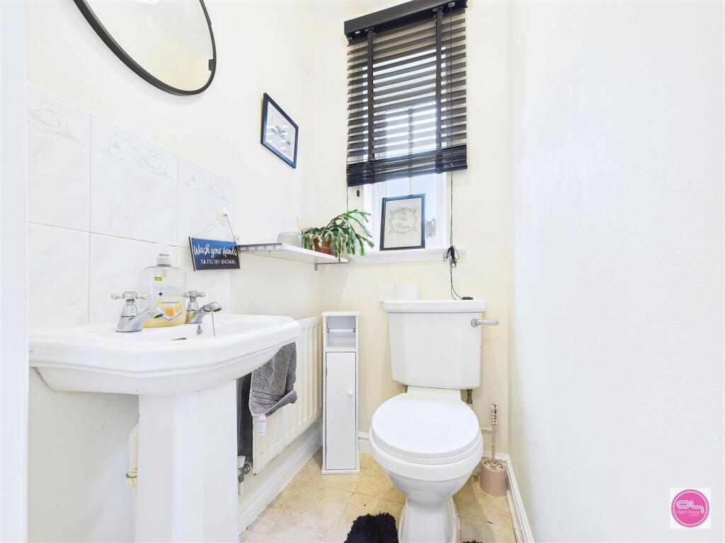 Pershore Drive, Branston (2).jpg