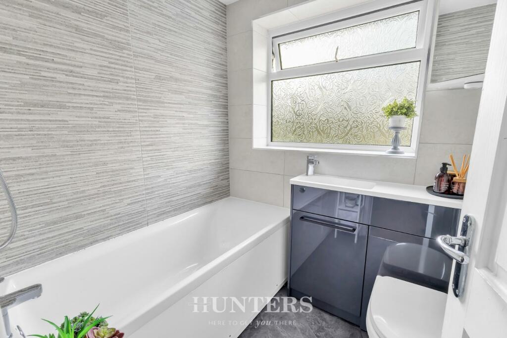 Glenwood Drive (7).jpg