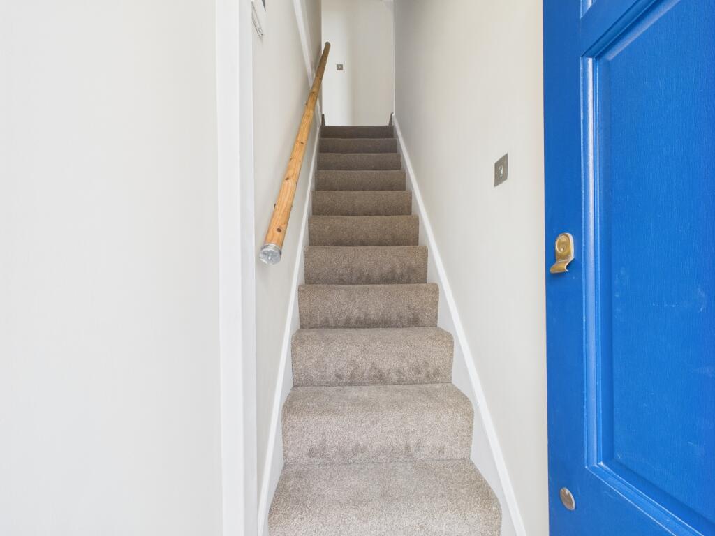 CAM02023G0-PR0162-STILL001