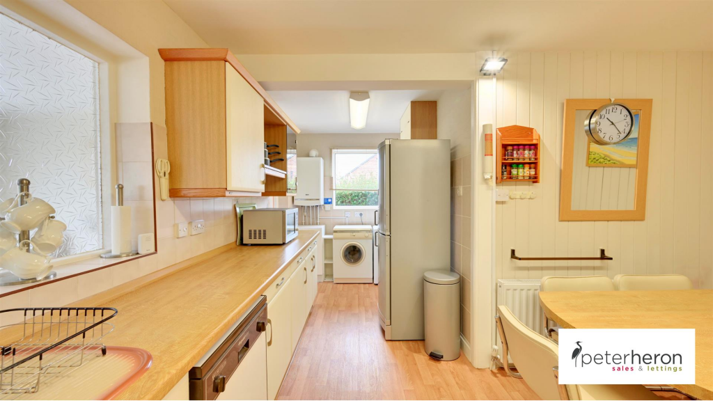 Breakfasting Kitchen