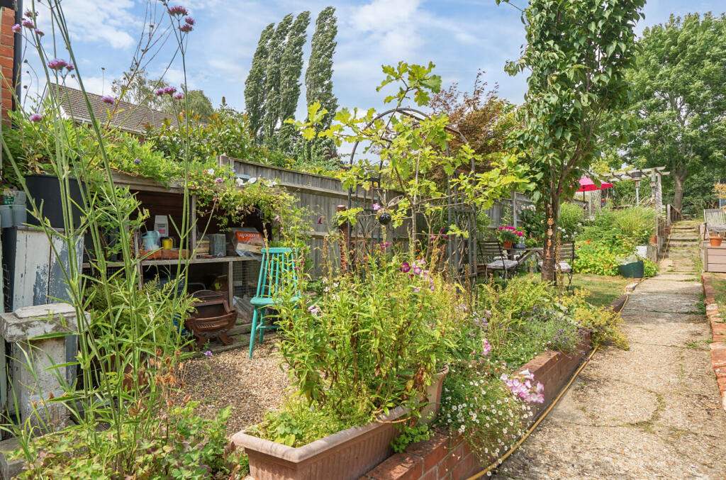 1321480-13-6874f7...