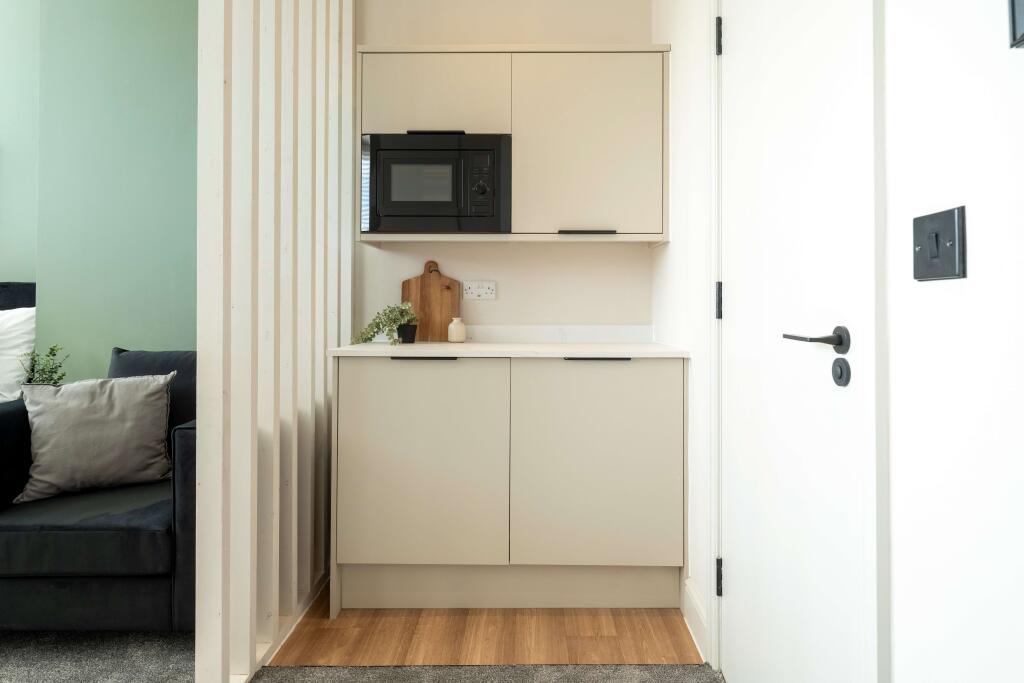 DaviesProperty-520StretfordRdPHOTOS-418.jpg