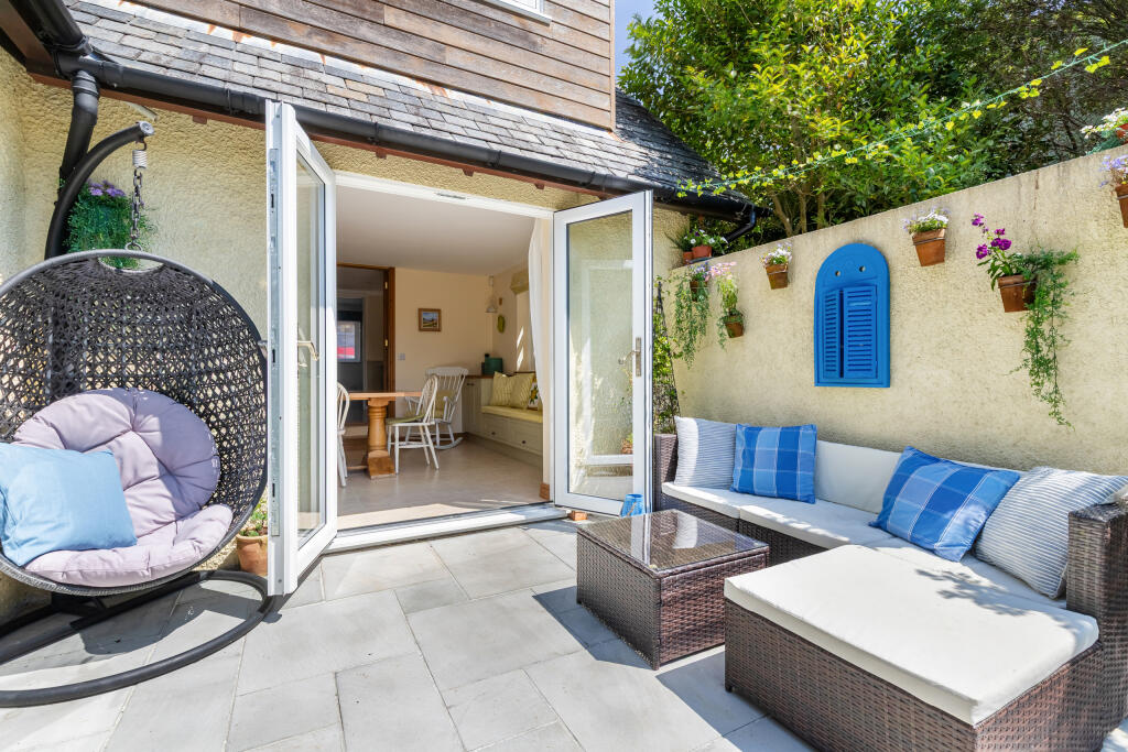 A05 - Higher Orchard 7 Court Road Newton Ferrers -
