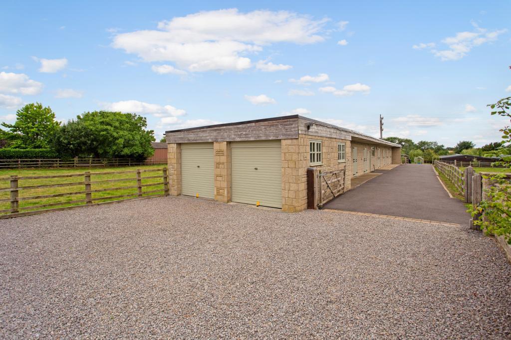 Lower Farm 304158 -  (21).jpg