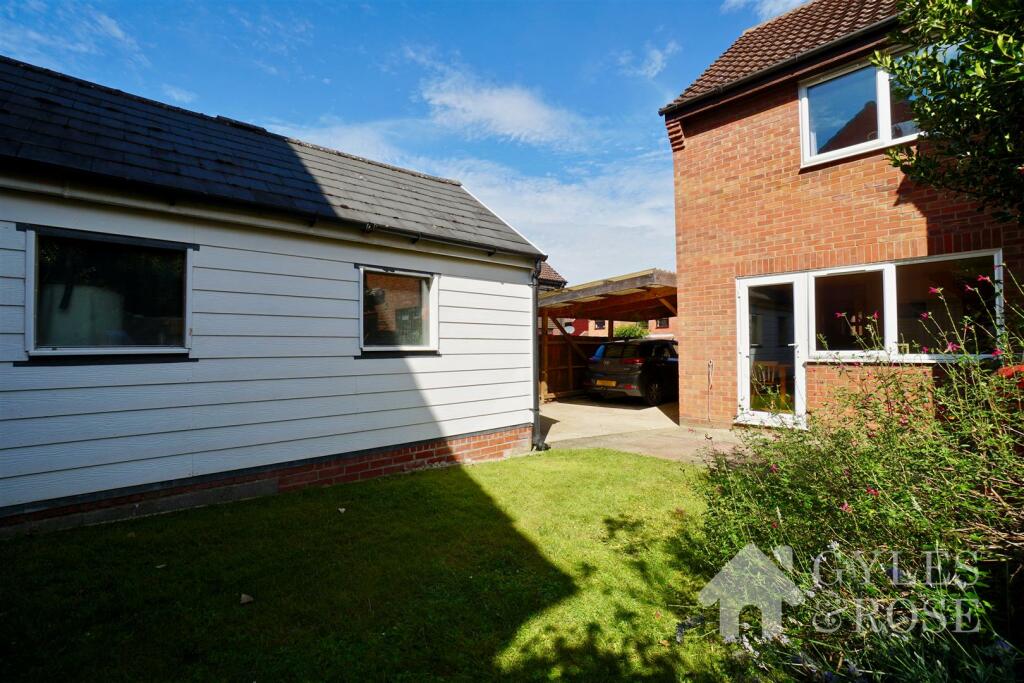 Garden/Garage