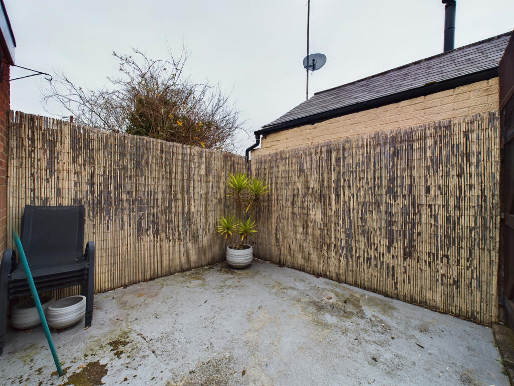 Rear garden area 