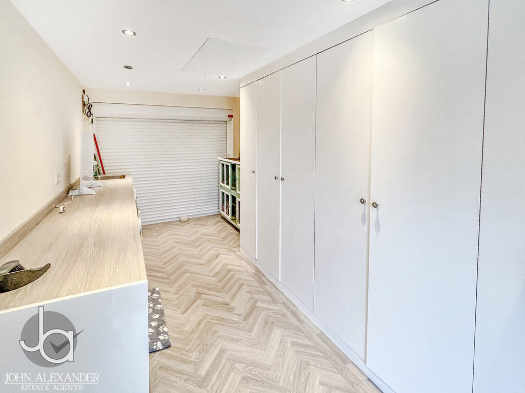 20241114_15031033...