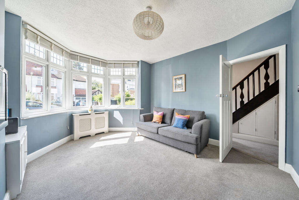 1349209-3-68bec9f...