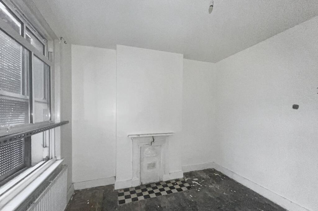 117 Penwith Road, Earlsfield, London SW18 4QE