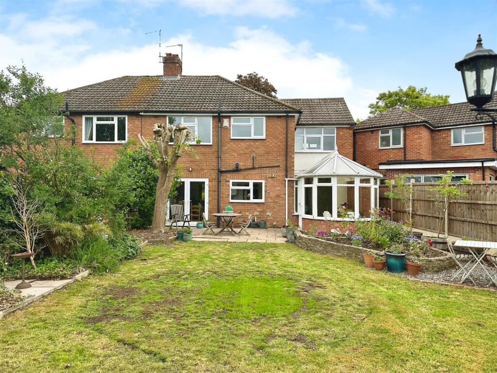 27b81c3f--4B7F-9A6D-CA2B8959076B-20540-000006D2429