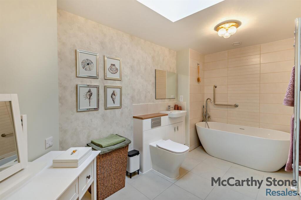 8671001-interior02-800.jpg