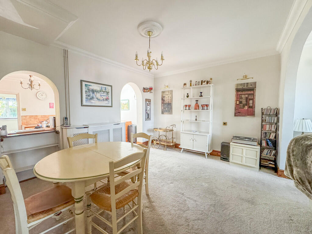 dining area 1