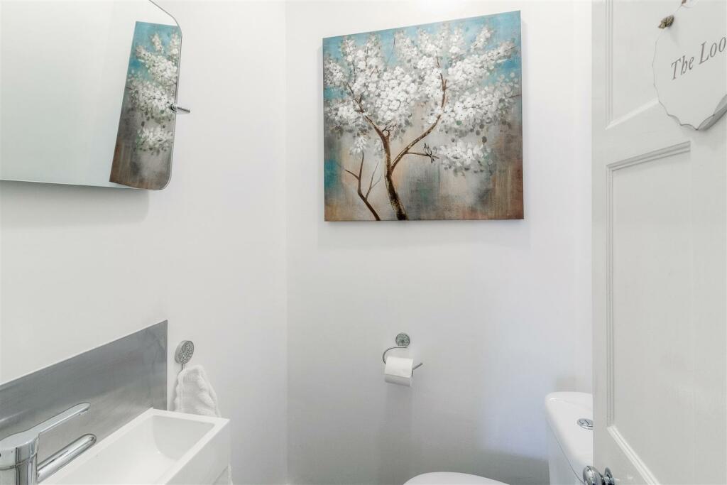 28 Coleshill Road, Atherstone