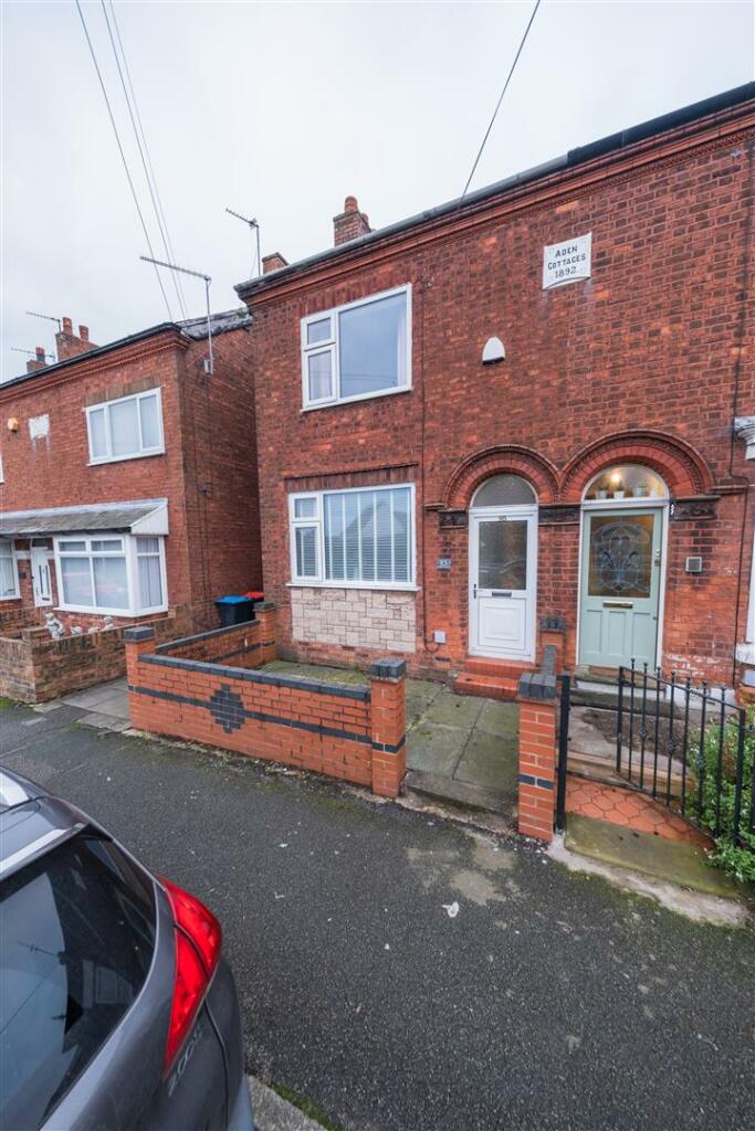 85 Gladstone Street-038.jpg