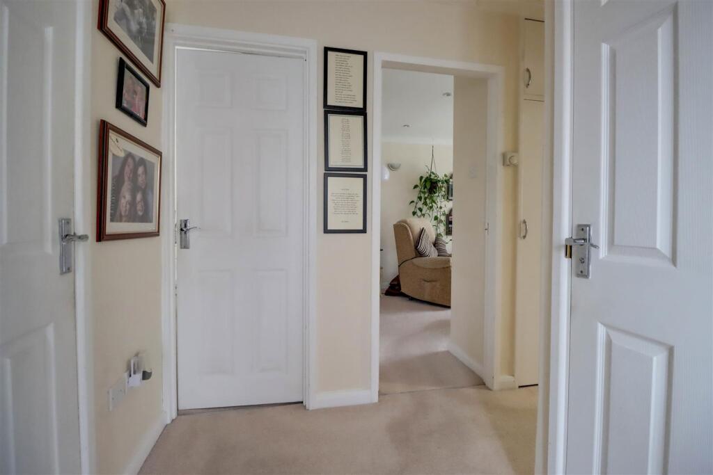 69 GRANGE AVENUE.jpg