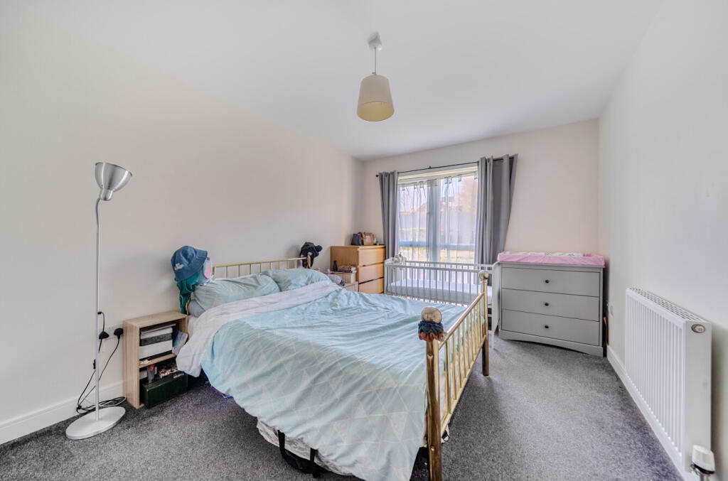 1393606-9-6945443...