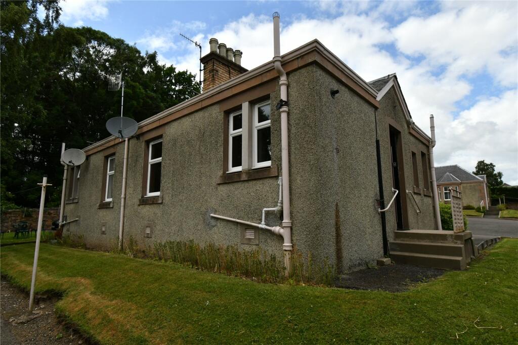 Douglas Cottages