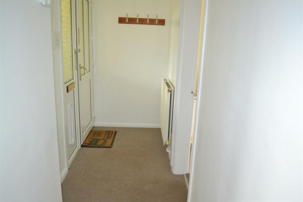Hallway.JPG