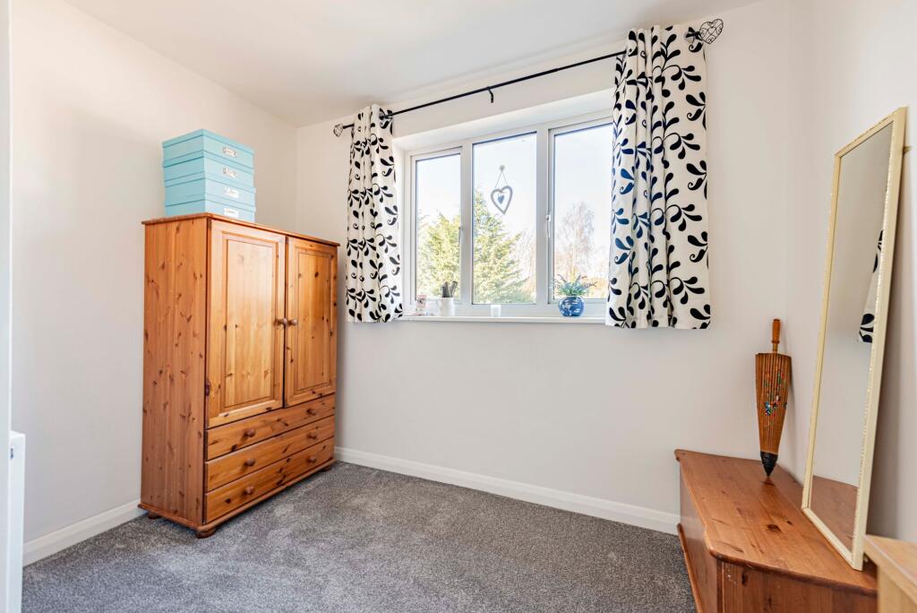 Bedroom (4)