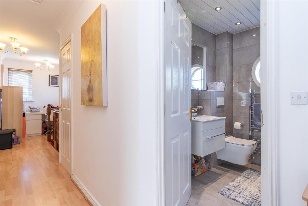 Landing/Family Bathroom