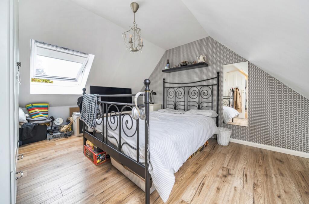 1373333-5-690242180a198