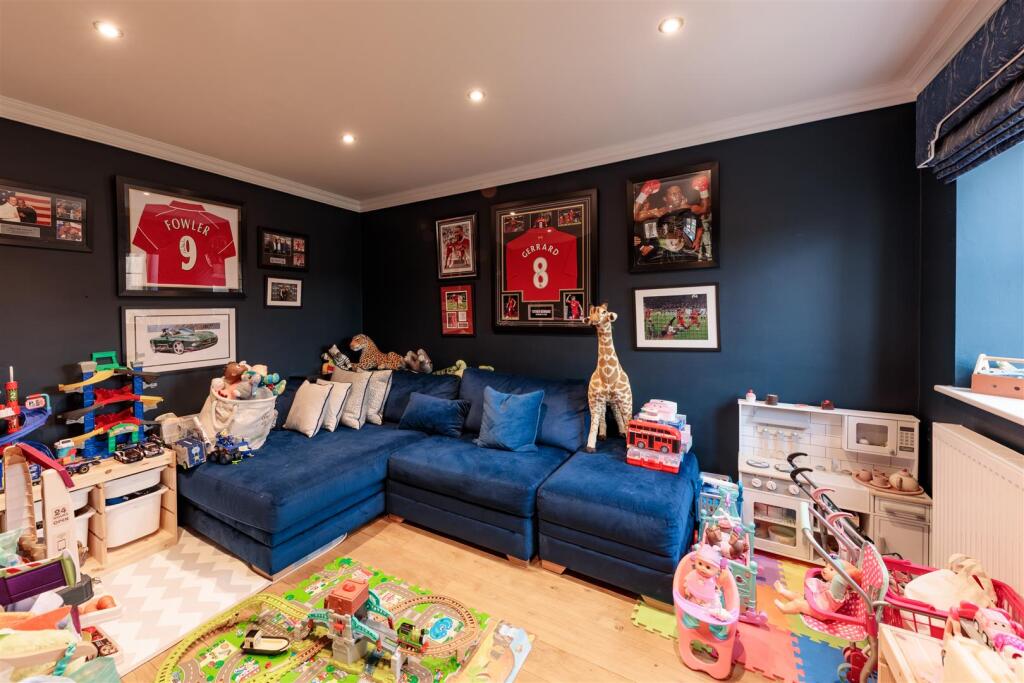 Lounge  - Play Room.jpg