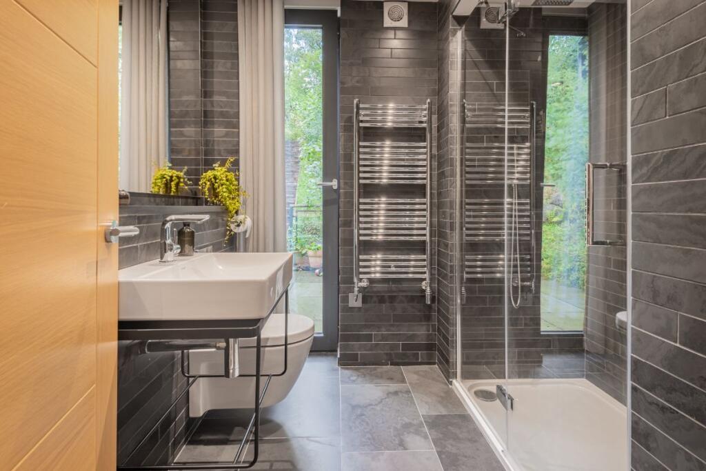 First Floor Bathroom