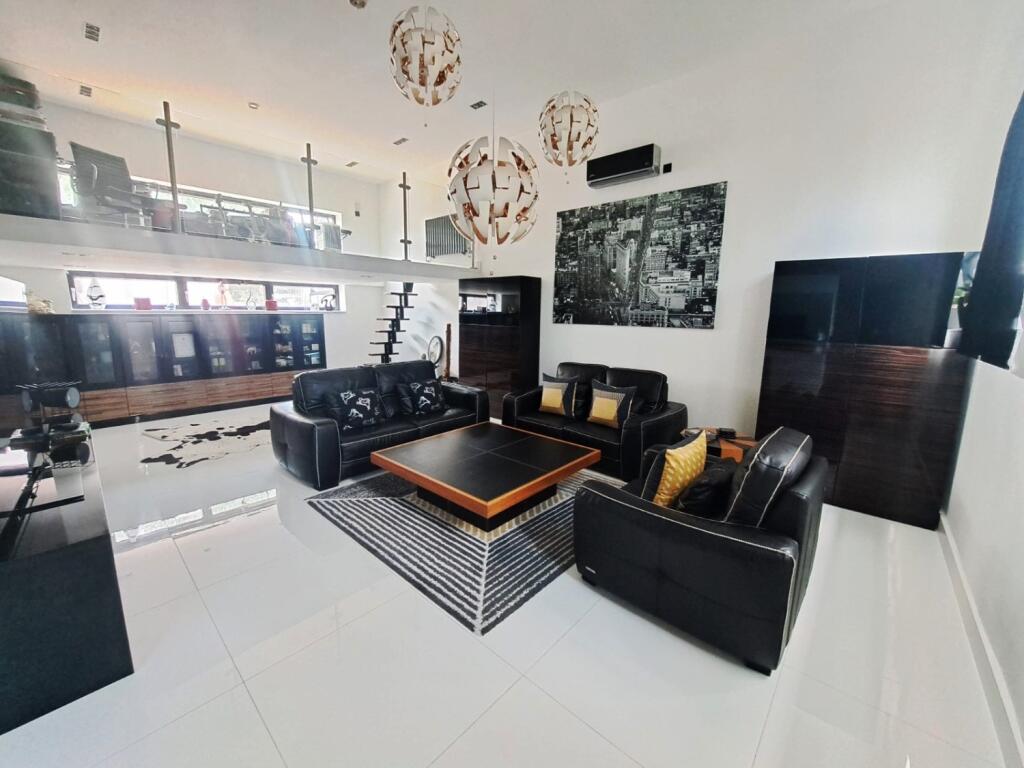 WhatsApp Image 2024-06-28 at 14.15.41 (6)