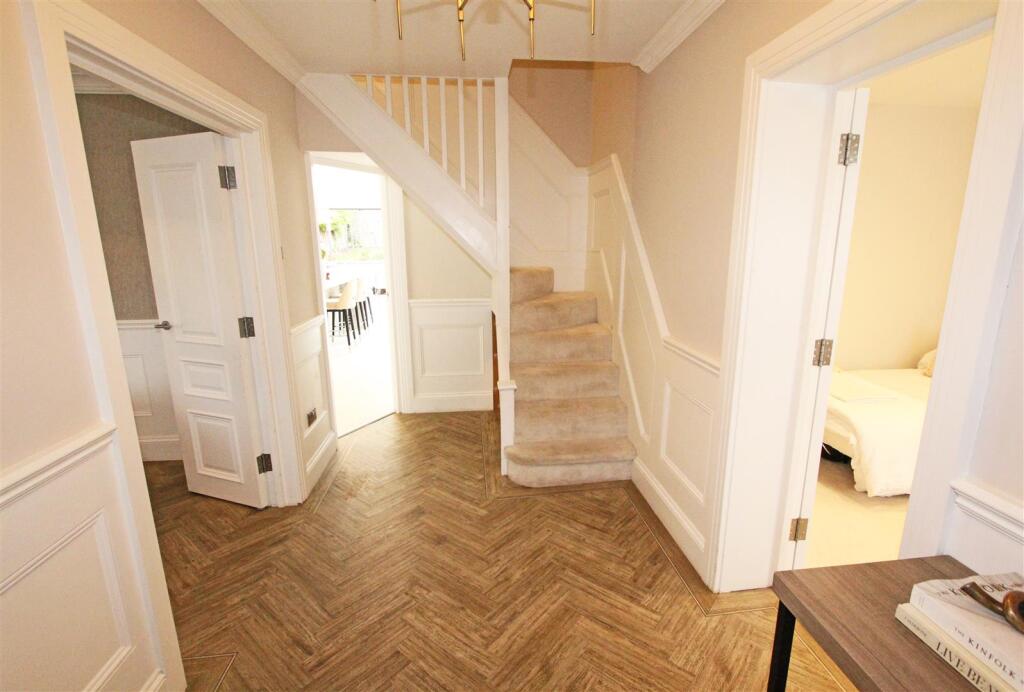 IMG_6611 hall stairs.jpg