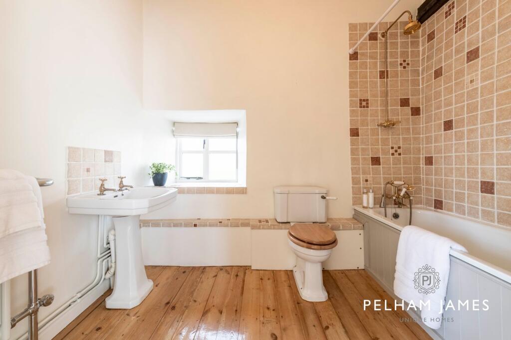 Bathroom, Manor Farmhouse, Barrowden