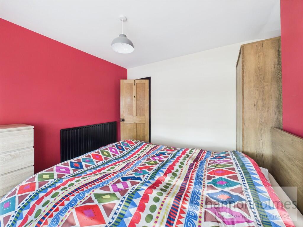 CAM05283G0-PR0035...