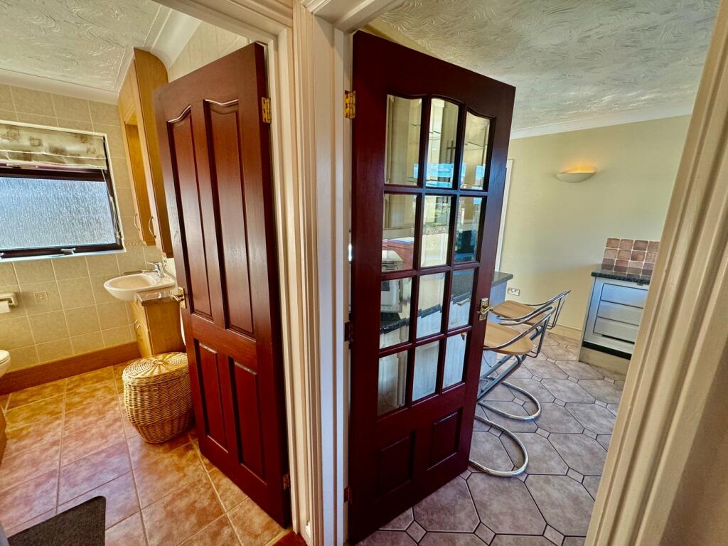Annex - Doors to Bathroom &amp; Kitchen
