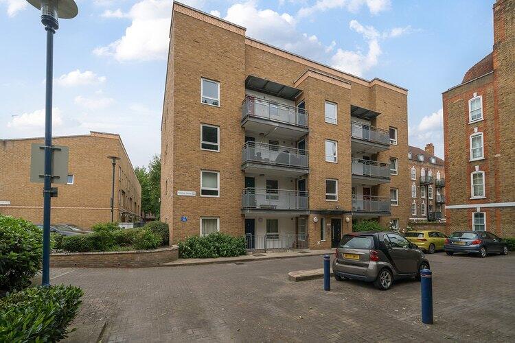 1297170 28 682f4138436c8 ARW 1