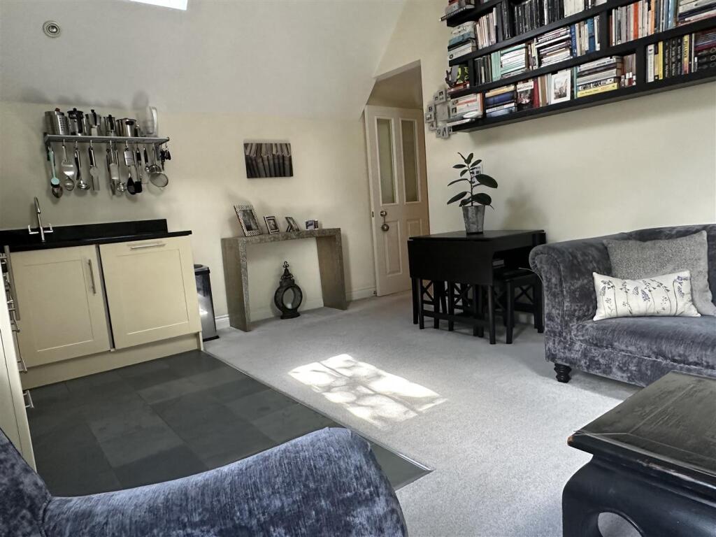 Open Plan Kitchen / Dining Room