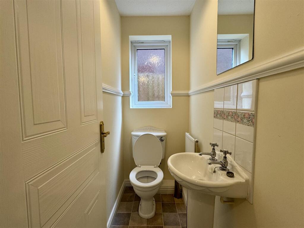Ground Floor W.C.