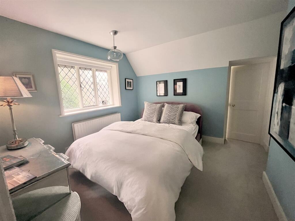 Bedroom 2 TT furniture.jpg
