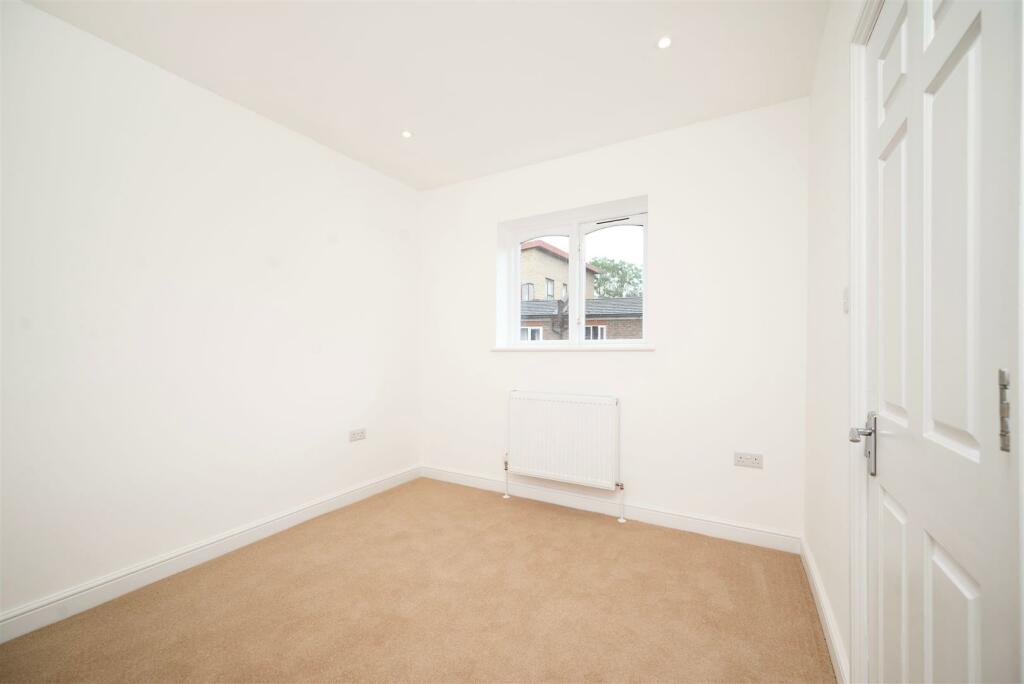 Second bedroom - Maple Mews.jpeg