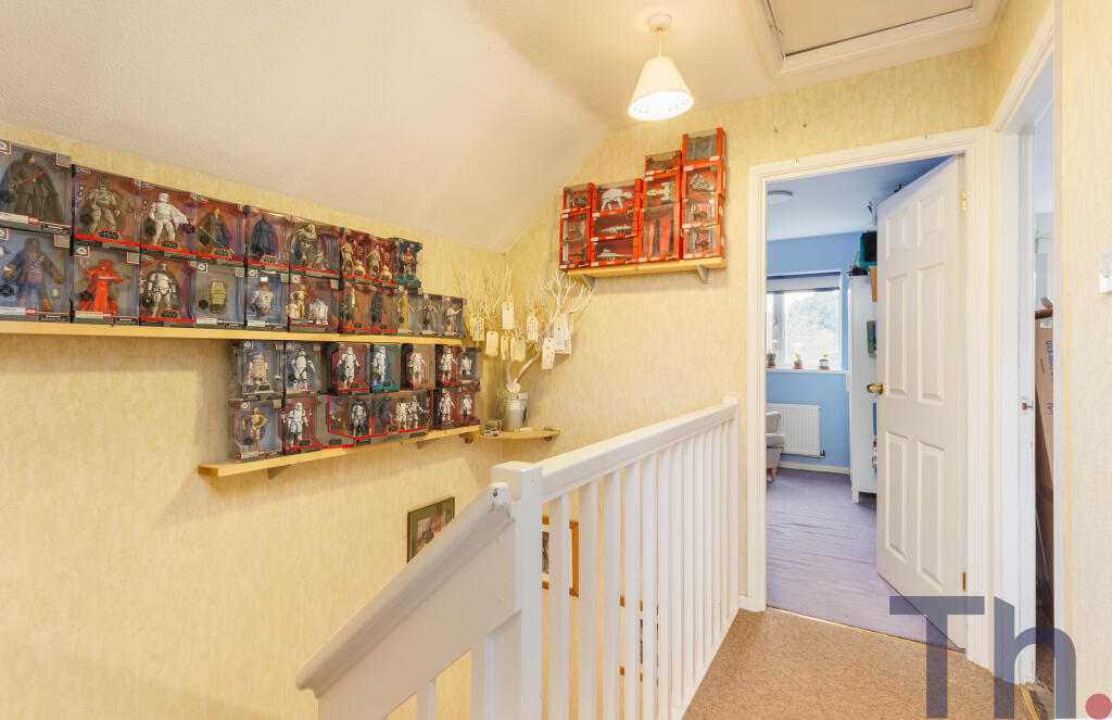 2nd Floor Landing