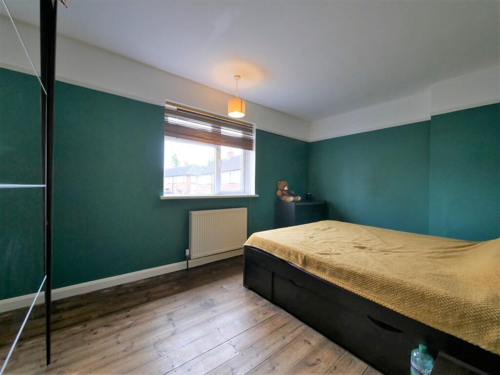 BEDROOM1 2